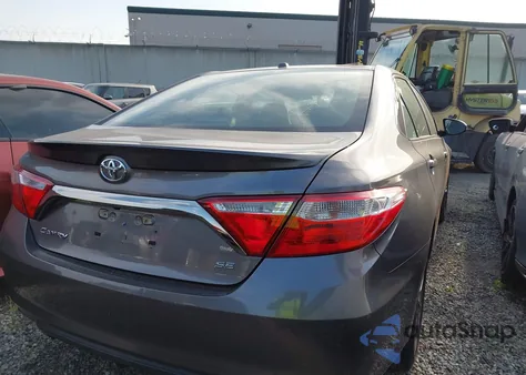 2017 Toyota Camry Se z USA, uszkodzony, nr VIN 4T1BF1FK9HU276456
